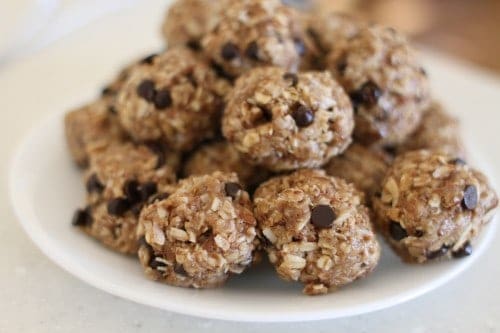 When You're Breastfeeding at Work, Refuel With Lactation Cookies